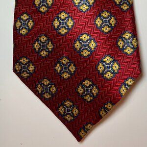 Jos A Bank Signature Gold Red with Geometric Medallion Pattern Silk Tie